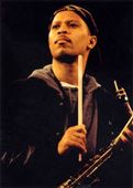 Steve Coleman & The Five Elements yH5BAEAAAAALAAAAAABAAEAAAIBRAA7 - Steve Coleman & The Five Elements