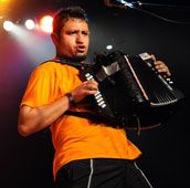 Che Sudaka yH5BAEAAAAALAAAAAABAAEAAAIBRAA7 - Che Sudaka