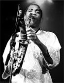 Femi Kuti and The Positive Force+ Kumazulu + Jac et le Takeifa yH5BAEAAAAALAAAAAABAAEAAAIBRAA7 - Femi Kuti and The Positive Force+ Kumazulu + Jac et le Takeifa