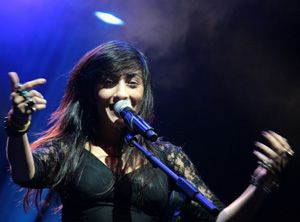Hindi Zahra / Entrevista yH5BAEAAAAALAAAAAABAAEAAAIBRAA7 - Hindi Zahra / Entrevista
