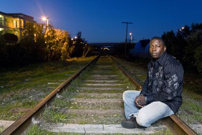 Vieux Farka Touré yH5BAEAAAAALAAAAAABAAEAAAIBRAA7 - Vieux Farka Touré
