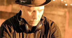 Jef Stott yH5BAEAAAAALAAAAAABAAEAAAIBRAA7 - Jef Stott