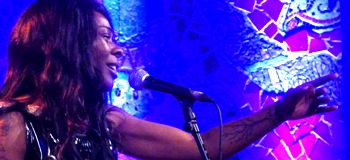 Buika Caratula 5