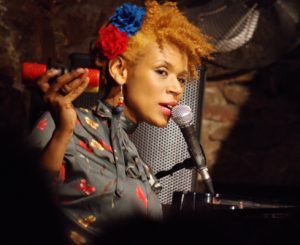 Carmen Souza: Creology yH5BAEAAAAALAAAAAABAAEAAAIBRAA7 - Carmen Souza: Creology