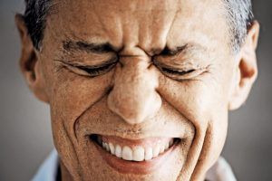 Chico Buarque yH5BAEAAAAALAAAAAABAAEAAAIBRAA7 - Chico Buarque