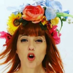 IZÄ yH5BAEAAAAALAAAAAABAAEAAAIBRAA7 - IZÄ