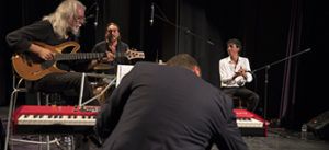 Carles Benavent. Roger Mas. Aleix Tobías. Tomasito. yH5BAEAAAAALAAAAAABAAEAAAIBRAA7 - Carles Benavent. Roger Mas. Aleix Tobías. Tomasito.