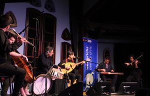 Pedro Burruezo y Nur Camerata yH5BAEAAAAALAAAAAABAAEAAAIBRAA7 - Pedro Burruezo y Nur Camerata