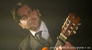 Yerai Cortés. Guitarra Coral yH5BAEAAAAALAAAAAABAAEAAAIBRAA7 - Yerai Cortés. Guitarra Coral