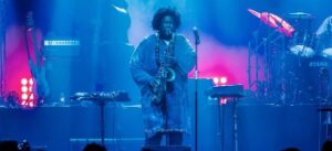 Kamasi Washington yH5BAEAAAAALAAAAAABAAEAAAIBRAA7 - Kamasi Washington