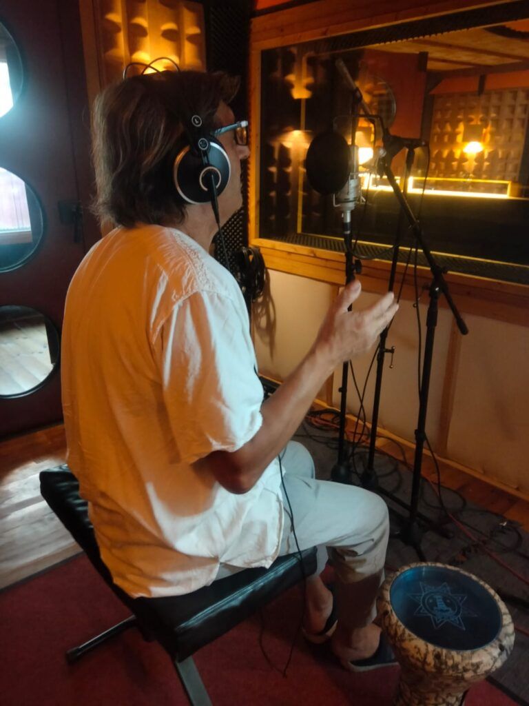 Burruezo & Nur Camerata: Anticipo de nuevo disco yH5BAEAAAAALAAAAAABAAEAAAIBRAA7 - Burruezo & Nur Camerata: Anticipo de nuevo disco