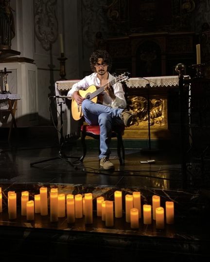 Carlos Coronado yH5BAEAAAAALAAAAAABAAEAAAIBRAA7 - Carlos Coronado